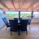 Rooftop Marina Views Apartment